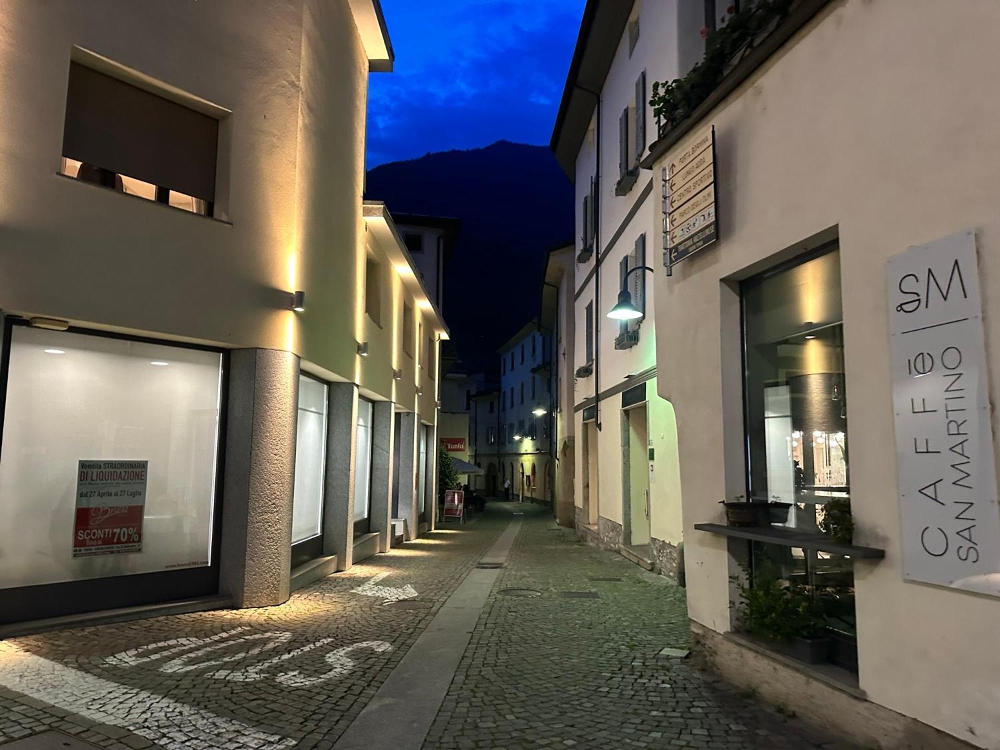 Flat In City Centre Tirano - 10 Minutes From Bernina Express公寓 外观 照片